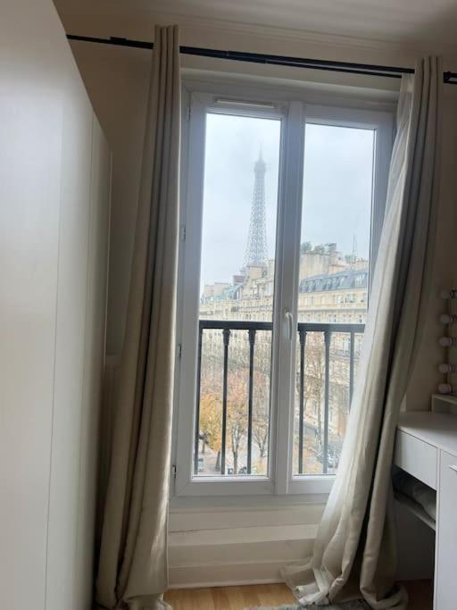 Appartement Paris Vue Tour Eiffel Trocadero Екстериор снимка
