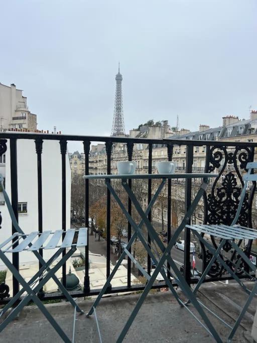 Appartement Paris Vue Tour Eiffel Trocadero Екстериор снимка