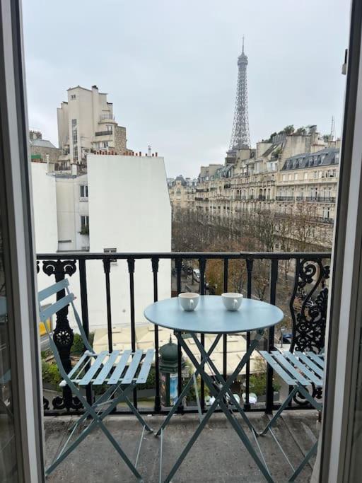 Appartement Paris Vue Tour Eiffel Trocadero Екстериор снимка